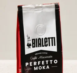 Bialetti Moka Hazelnut Gemalen Koffie - 4x 250 Gram 12 Bialetti Moka Hazelnut Gemalen Koffie - 4x 250 Gram -Koffie Korting Winkel 1200x1142