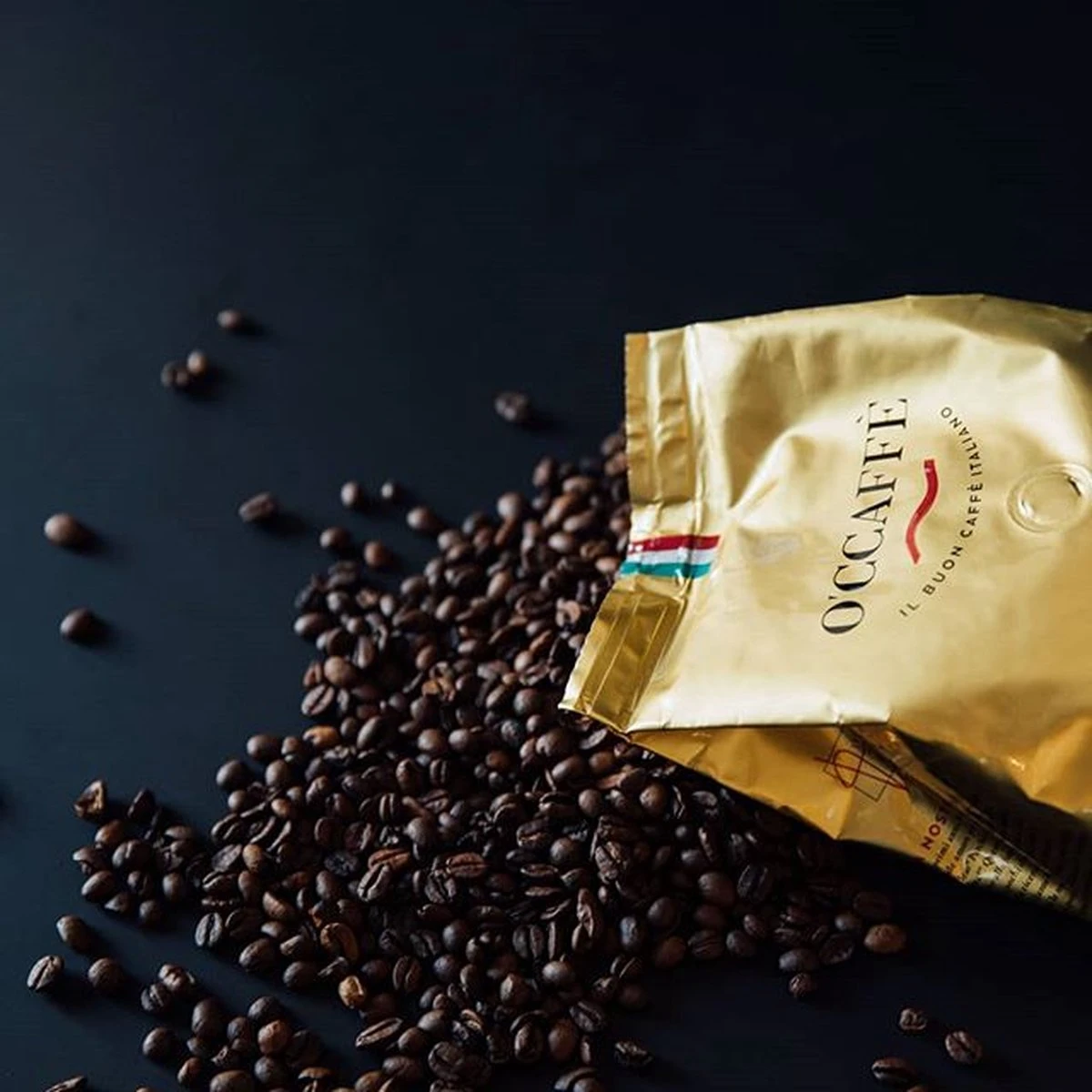 O'ccaffè - Crema E Aroma Premium Italiaanse Koffiebonen 100% Arabica | 1 Kg | Barista Kwaliteit 3 O'ccaffè - Crema E Aroma Premium Italiaanse Koffiebonen 100% Arabica | 1 Kg | Barista Kwaliteit - Afbeelding 3
