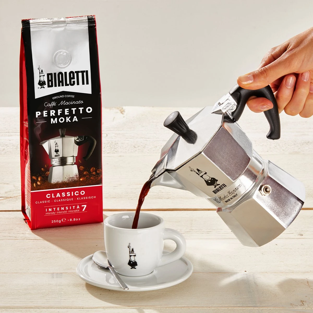 Bialetti Moka Intenso Gemalen Koffie - 4 X 250 Gram 6 Bialetti Moka Intenso Gemalen Koffie - 4 X 250 Gram - Afbeelding 6