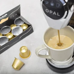 Aroma Club - Nespresso Compatible Capsules (120 St.) - No. 2 Smooth James - Intensiteit 3/5 - Espresso & Lungo - 100% Aluminium Koffiecups 9 Aroma Club - Nespresso Compatible Capsules (120 St.) - No. 2 Smooth James - Intensiteit 3/5 - Espresso & Lungo - 100% Aluminium Koffiecups -Koffie Korting Winkel 1200x1200 30