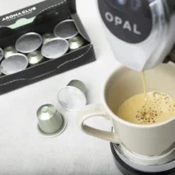 Aroma Club - Proefpakket Nespresso Compatible Capsules (100 St.) - 5 Smaken - Espresso & Lungo - 100% Aluminium Koffiecups 11 Aroma Club - Proefpakket Nespresso Compatible Capsules (100 St.) - 5 Smaken - Espresso & Lungo - 100% Aluminium Koffiecups -Koffie Korting Winkel 1200x1200 42